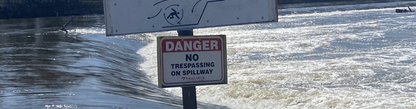 Warning sign: Danger Ahead